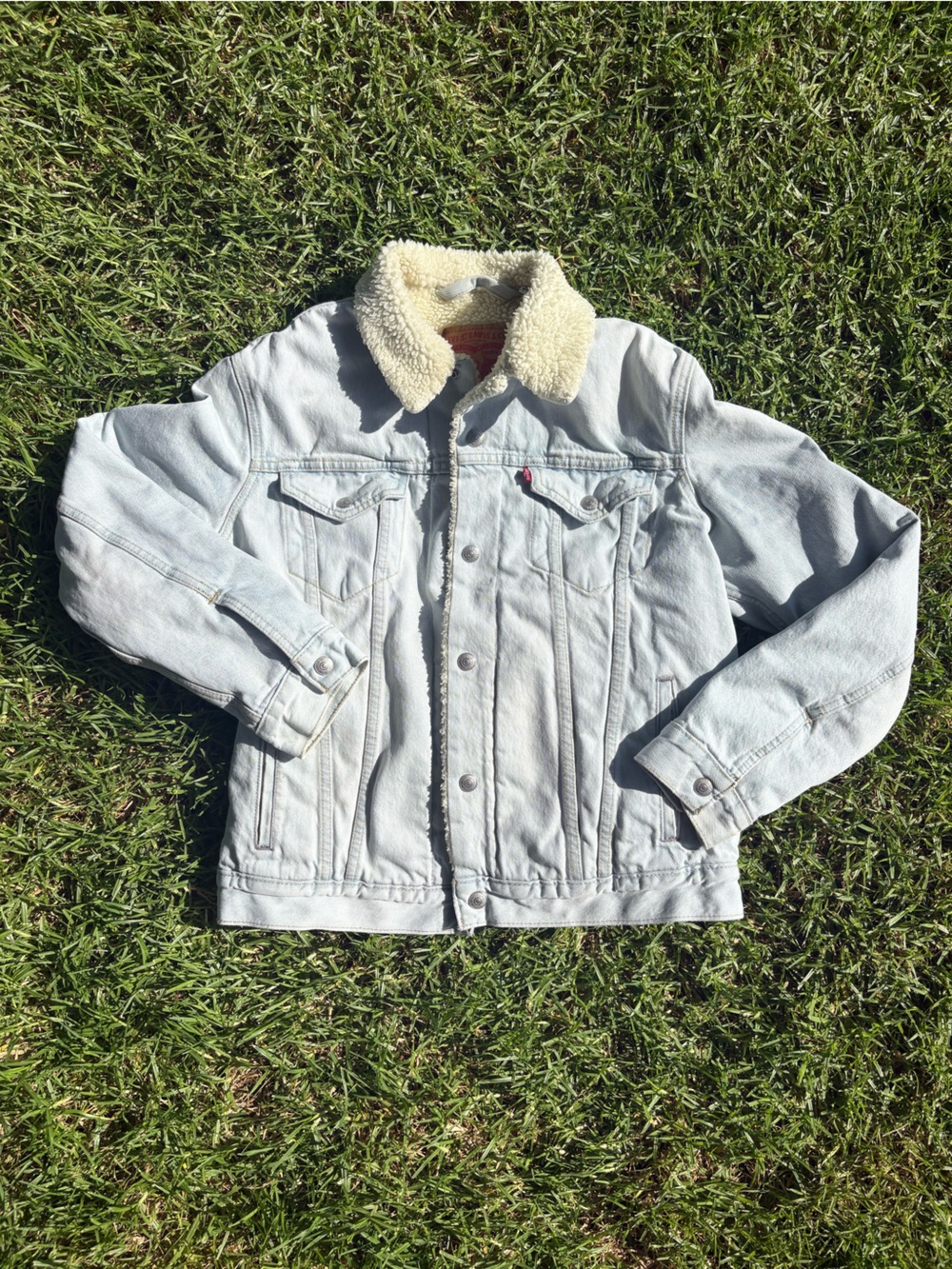 Levi's Light Wash Denim Jacket with Cream Sherpa Collar